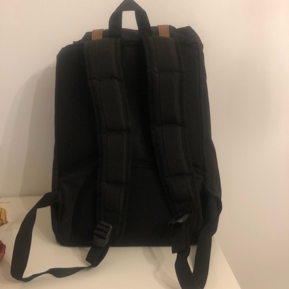 Herschel Little America Backpack - Picture 9 of 13